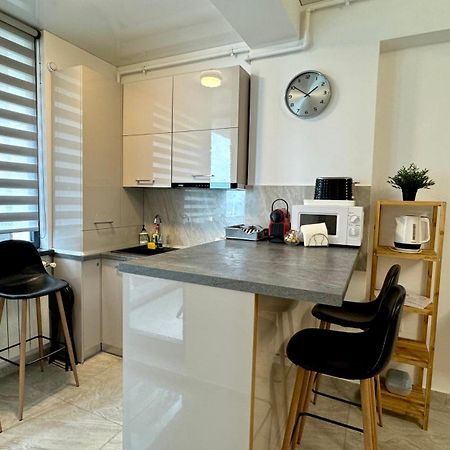 Seaview Deluxe Double Studio - Beachfront Resort Năvodari المظهر الخارجي الصورة
