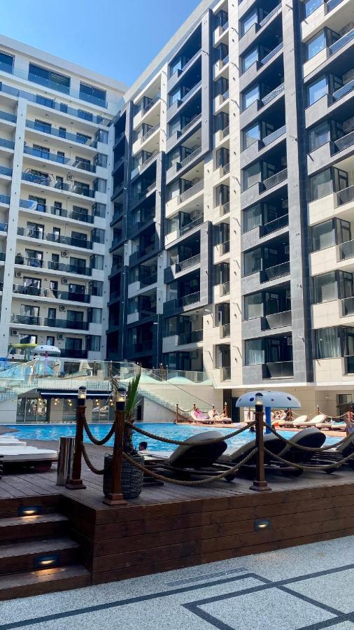 Seaview Deluxe Double Studio - Beachfront Resort Năvodari المظهر الخارجي الصورة