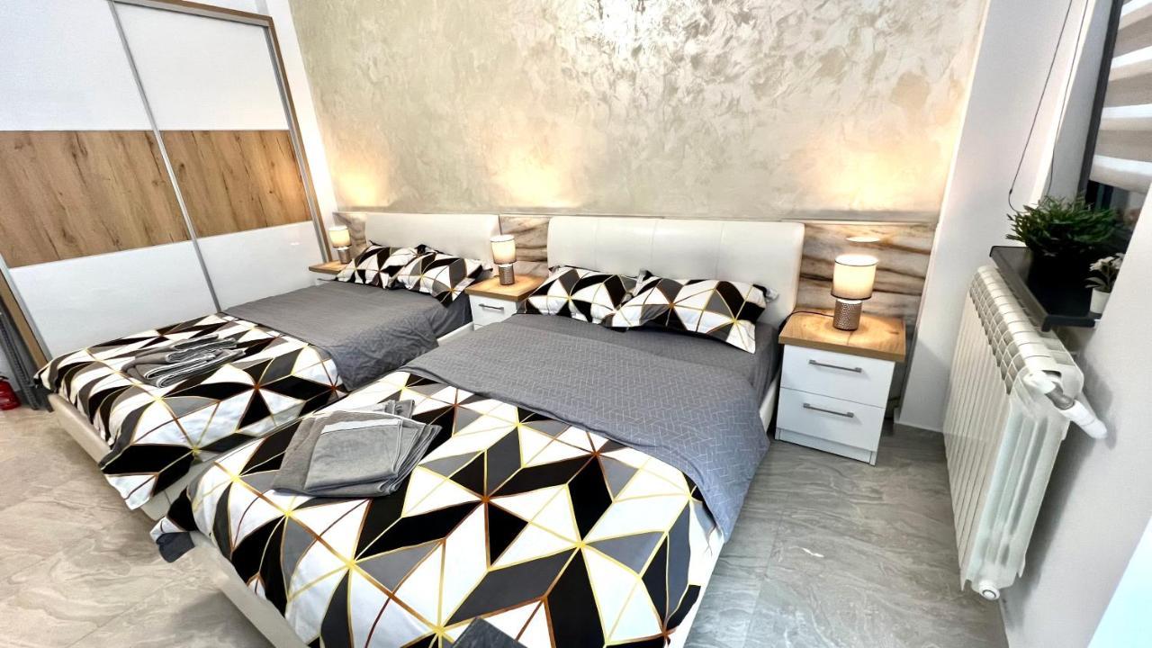 Seaview Deluxe Double Studio - Beachfront Resort Năvodari المظهر الخارجي الصورة