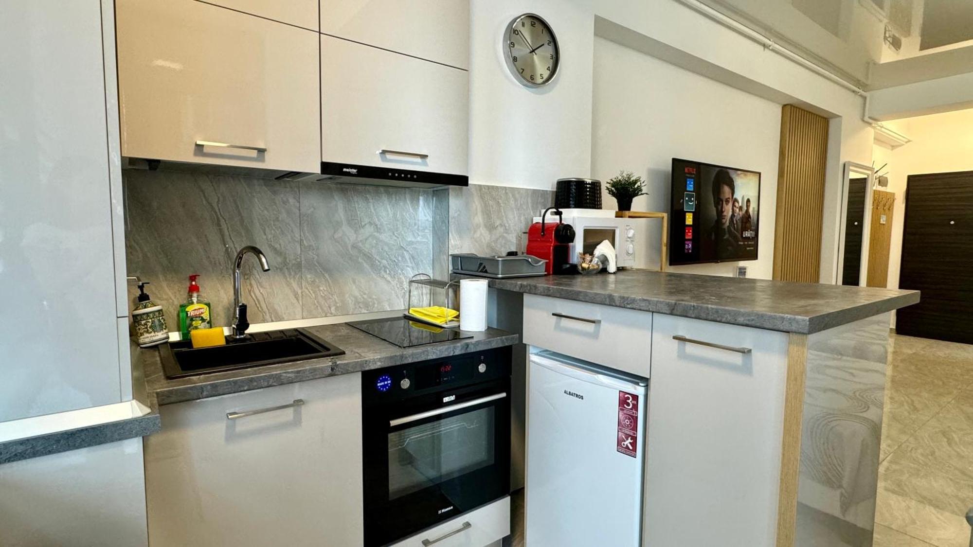 Seaview Deluxe Double Studio - Beachfront Resort Năvodari المظهر الخارجي الصورة