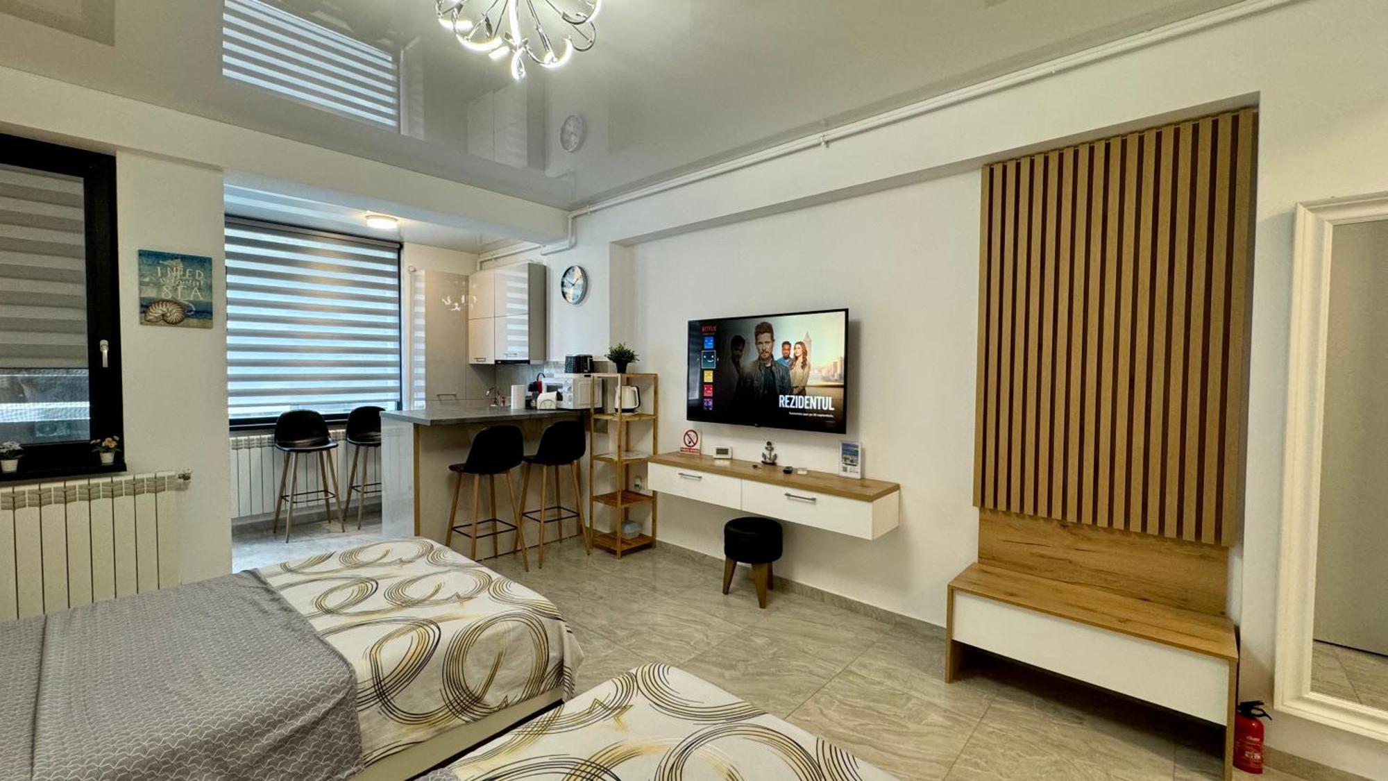 Seaview Deluxe Double Studio - Beachfront Resort Năvodari المظهر الخارجي الصورة